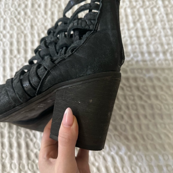 Free People black carrera ankle boots size 38 / 7.5 - Picture 8 of 13